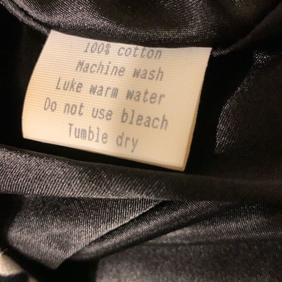 Caught ya lookin’ Large zebra print textured poncho - Picture 4 of 7